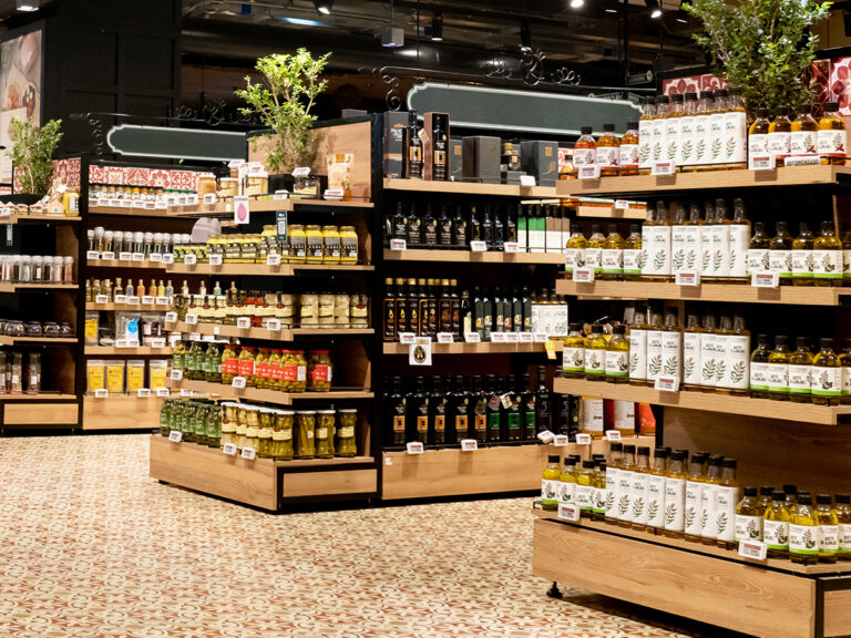 Aluminum Retail Store Fixtures & Displays